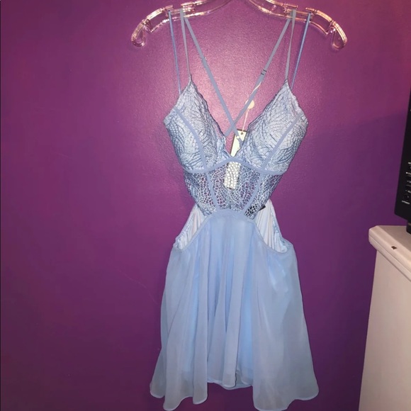 Blue Lace Romper M NWT - Picture 3 of 5